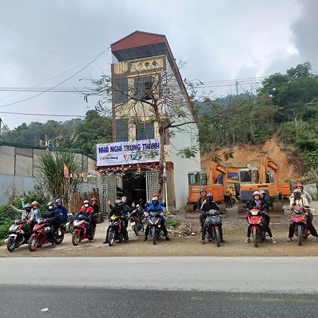 Yolo Ha Giang Adventures, Motorbike And Loop Tours酒店 外观 照片